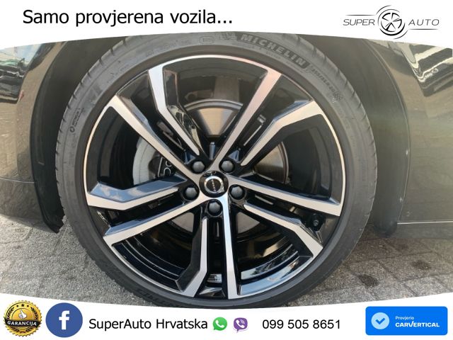 Volvo V90 2.0 B4 Diesel AWD Geartronic ACC+HEAD+4xGR SJED+360+PANO