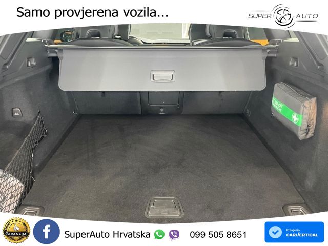Volvo XC60 T8 AWD Geartronic ACC+HEAD+4xGR SJED+360+PANO