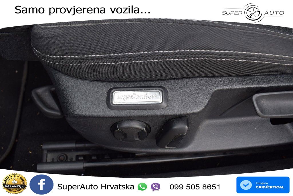 Volkswagen Passat Variant 1.5 TSI (150 KS) DSG ACT Business LED+GR SJED+ACC