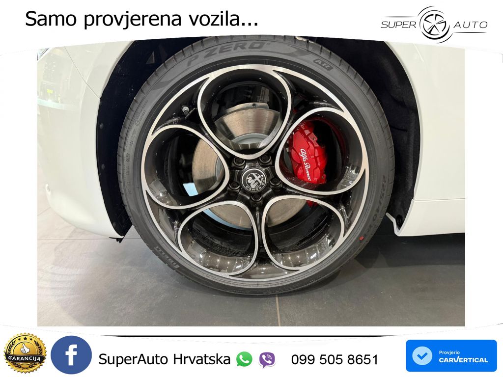 Alfa Romeo Giulia 2.0 Turbo (280 KS) Q4 Automatic LED+GR SJED+ACC