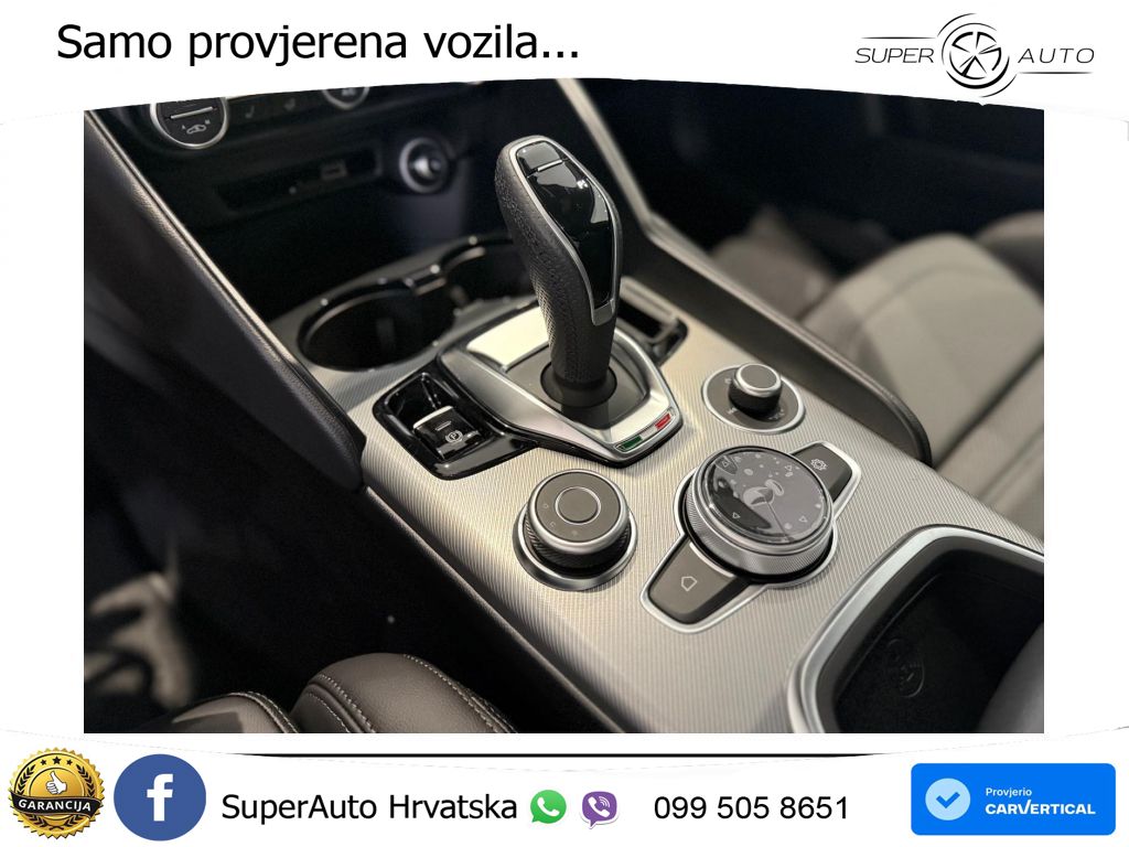 Alfa Romeo Giulia 2.0 Turbo (280 KS) Q4 Automatic LED+GR SJED+ACC