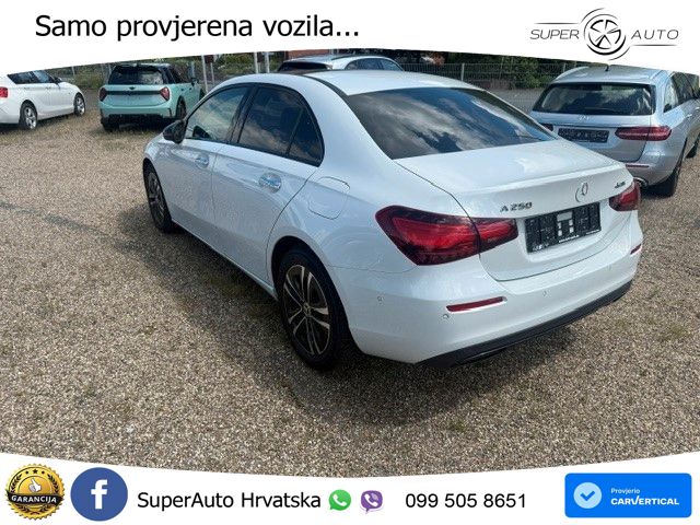 Mercedes-Benz A 250 4MATIC 8G-DCT