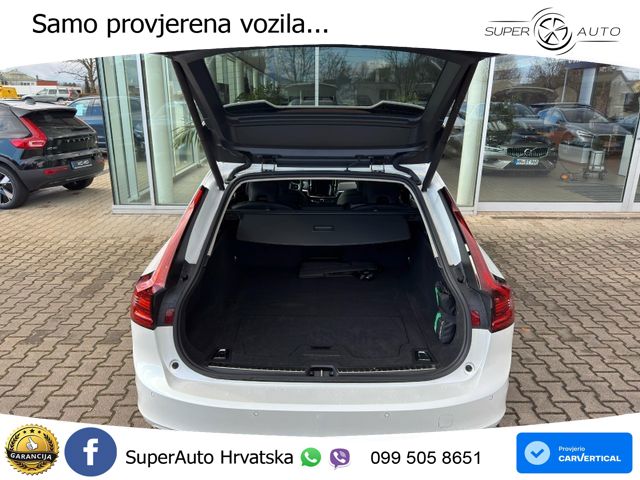Volvo V90 2.0 B4 Diesel Geartronic ACC+HEAD+4xGR SJED+360+PANO