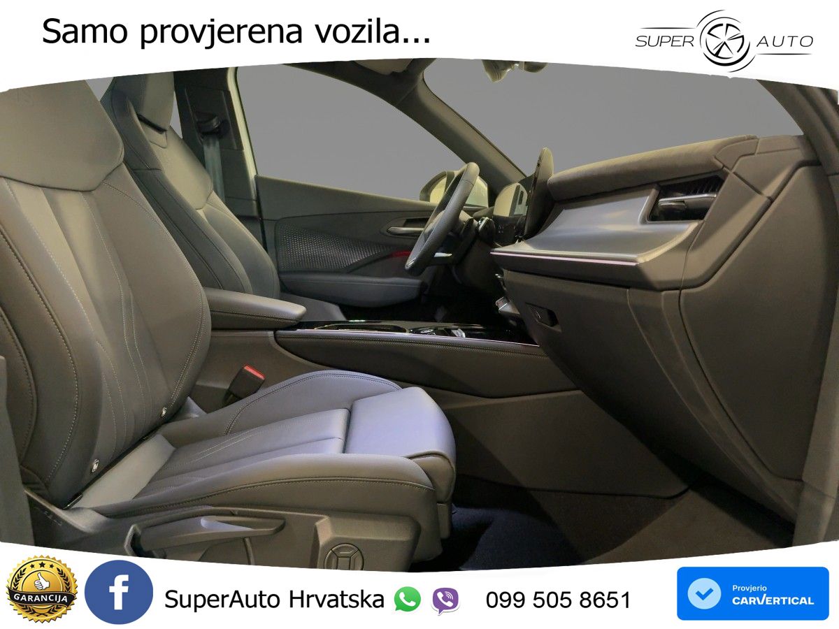 Audi Q3 1.5 TFSIe (272 KS) S tronic LED+GR SJED+ACC