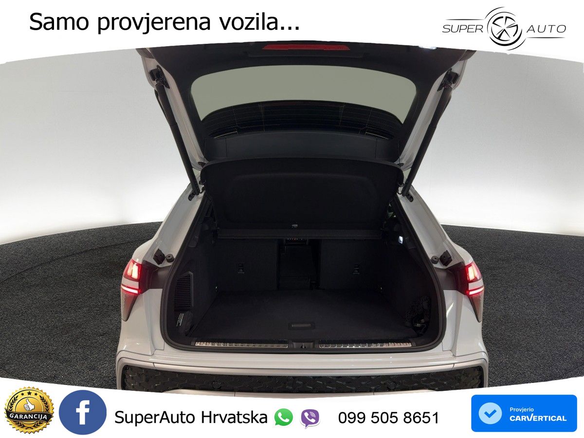 Audi Q3 1.5 TFSIe (272 KS) S tronic LED+GR SJED+ACC