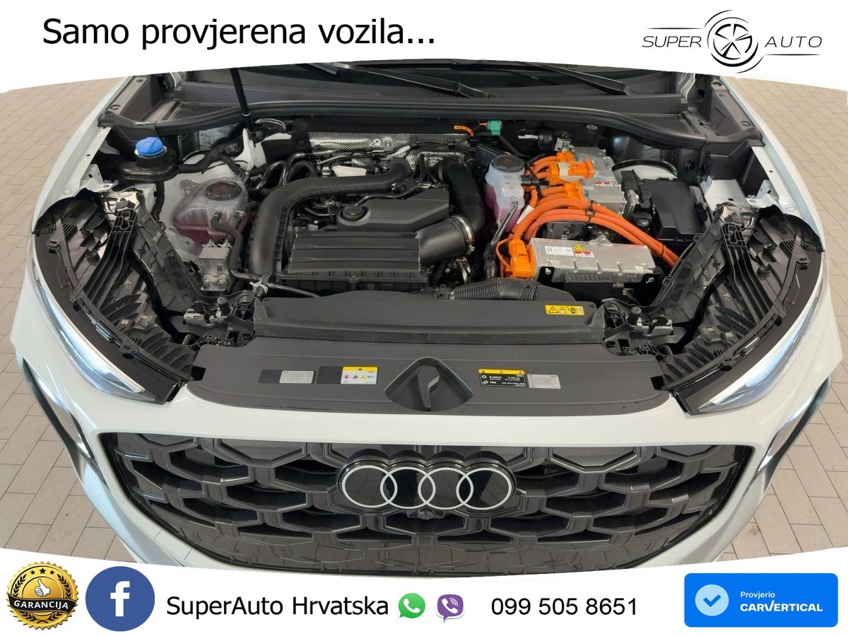 Audi Q3 1.5 TFSIe (272 KS) S tronic LED+GR SJED+ACC