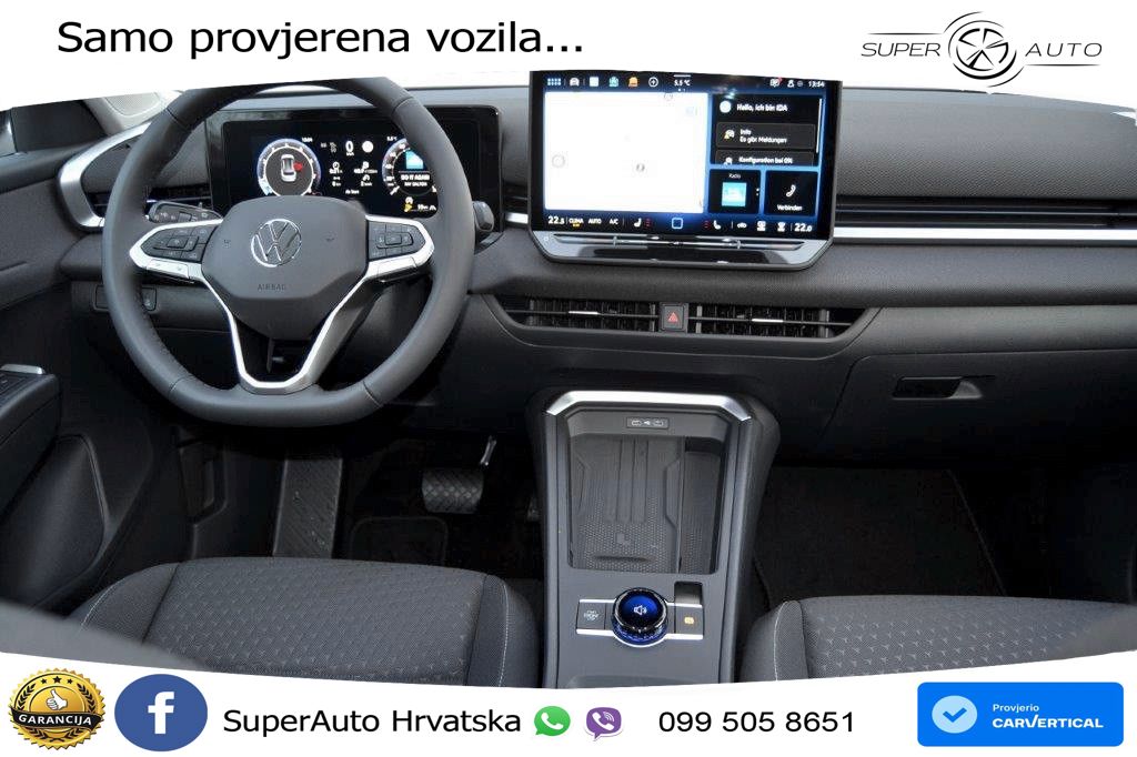 Volkswagen T-Roc 1.5 eTSI (150 KS)  DSG LED+GR SJED+ACC