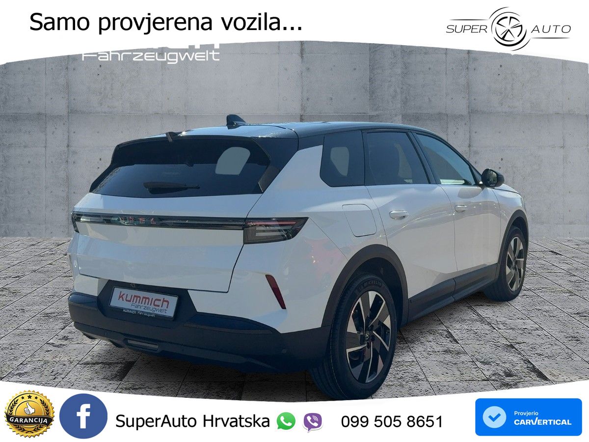 Opel Grandland 1.2 Turbo (145 KS) Hybrid eDCT Ultimate LED+GR SJED+ACC