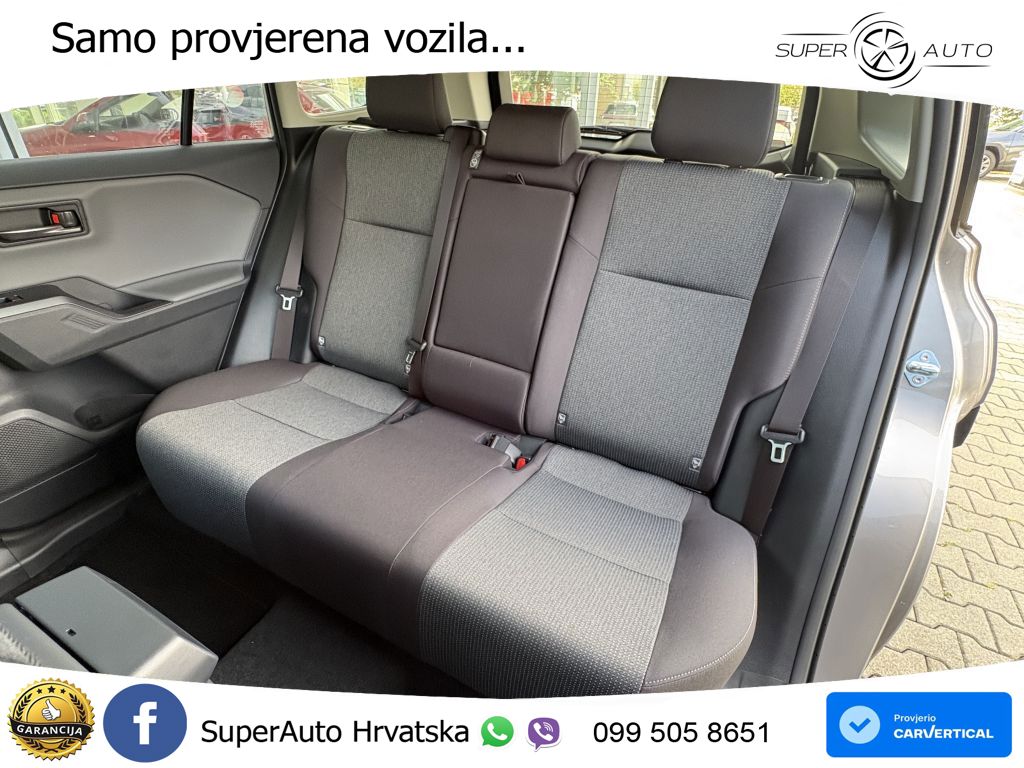 Toyota RAV4 2.5 (272 KS) Hybrid ECVT LED+GR SJED+ACC