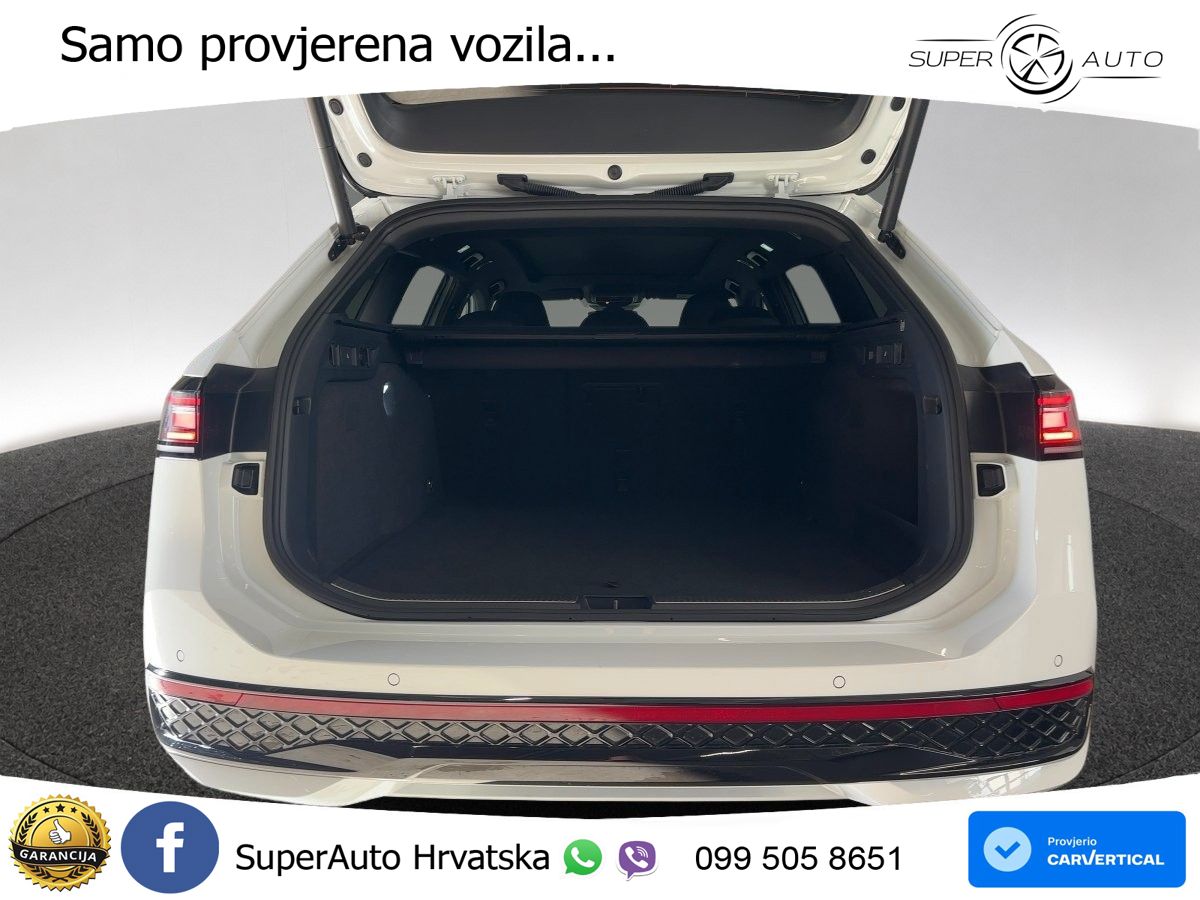 Volkswagen Passat Variant 1.5 TSI (204 KS) eHybrid DSG R-Line LED+GR SJED+ACC