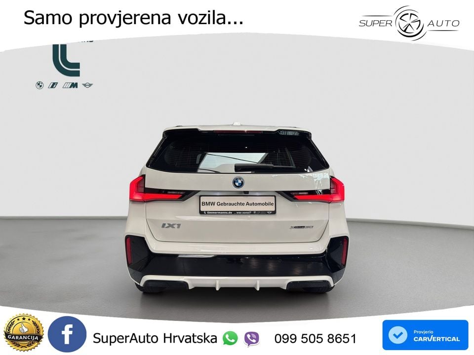 BMW iX1 68 kWh (313 KS) xDrive30
