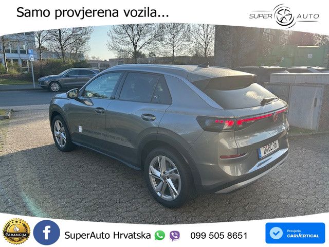 Volkswagen T-Roc II 1.5 eTSI (116 KS)  DSG LED+GR SJED+ACC