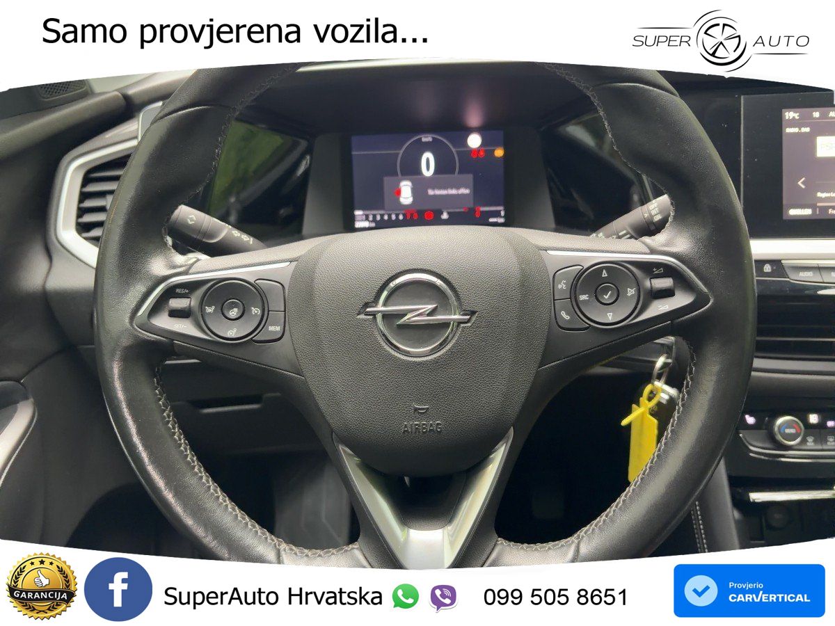 Opel Grandland 1.2i Turbo (130 KS)