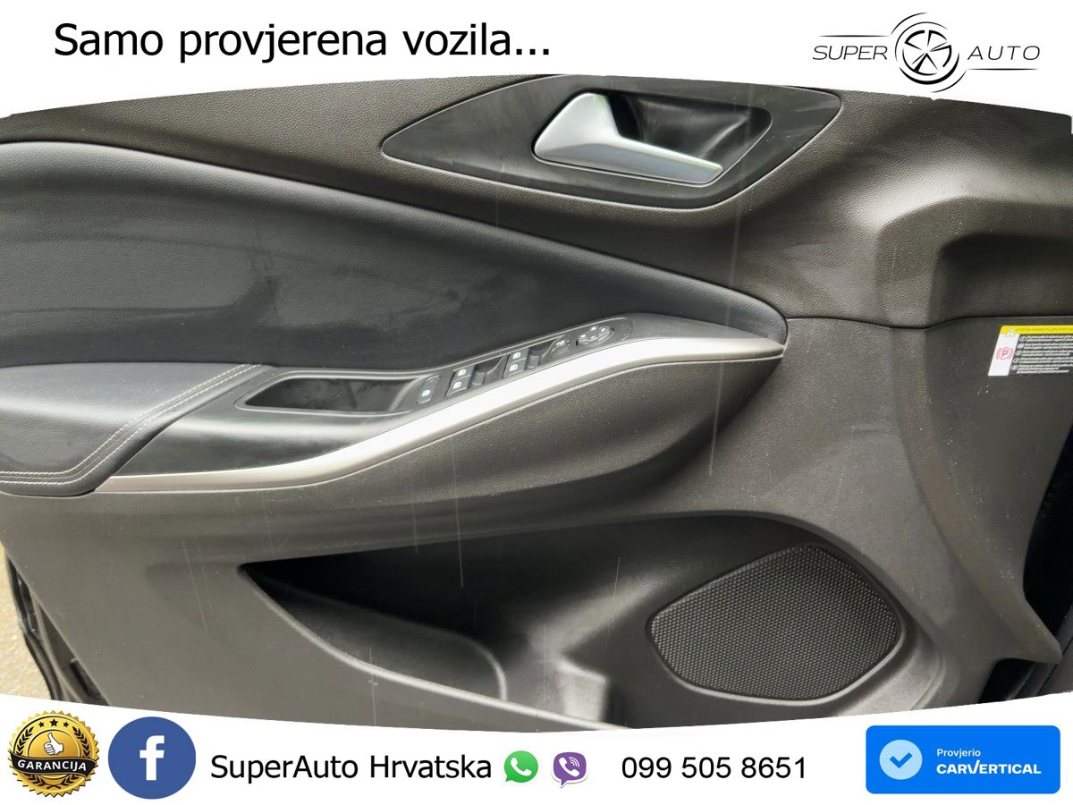 Opel Grandland 1.2i Turbo (130 KS)