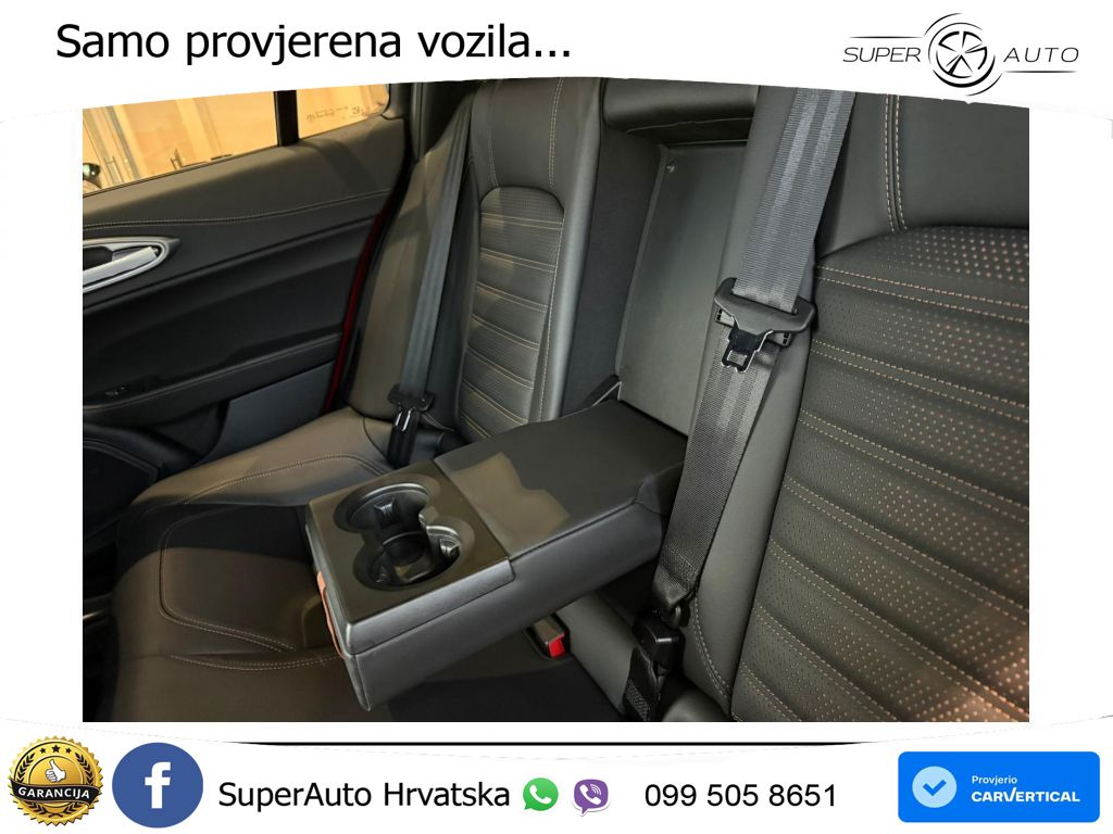 Alfa Romeo Giulia 2.0 Turbo (280 KS) Q4 Automatic LED+GR SJED+ACC