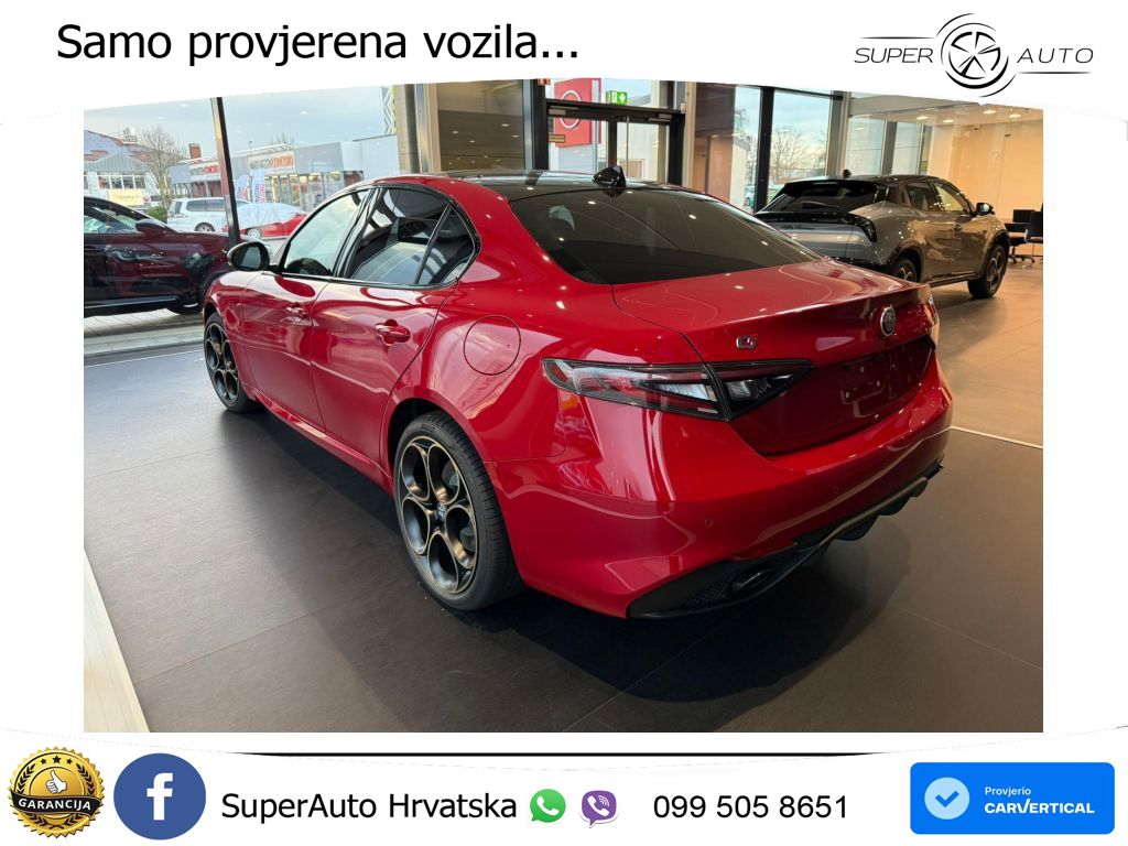 Alfa Romeo Giulia 2.0 Turbo (280 KS) Q4 Automatic LED+GR SJED+ACC
