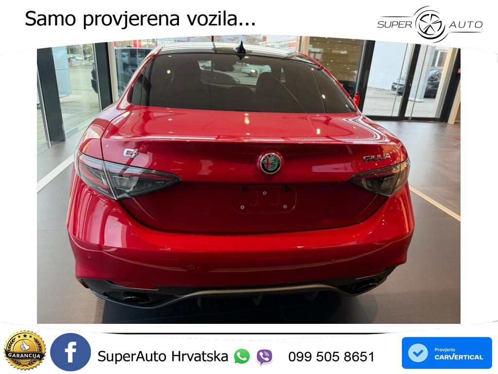 Alfa Romeo Giulia 2.0 Turbo (280 KS) Q4 Automatic LED+GR SJED+ACC