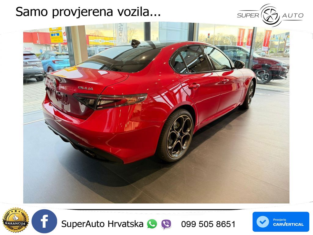 Alfa Romeo Giulia 2.0 Turbo (280 KS) Q4 Automatic LED+GR SJED+ACC
