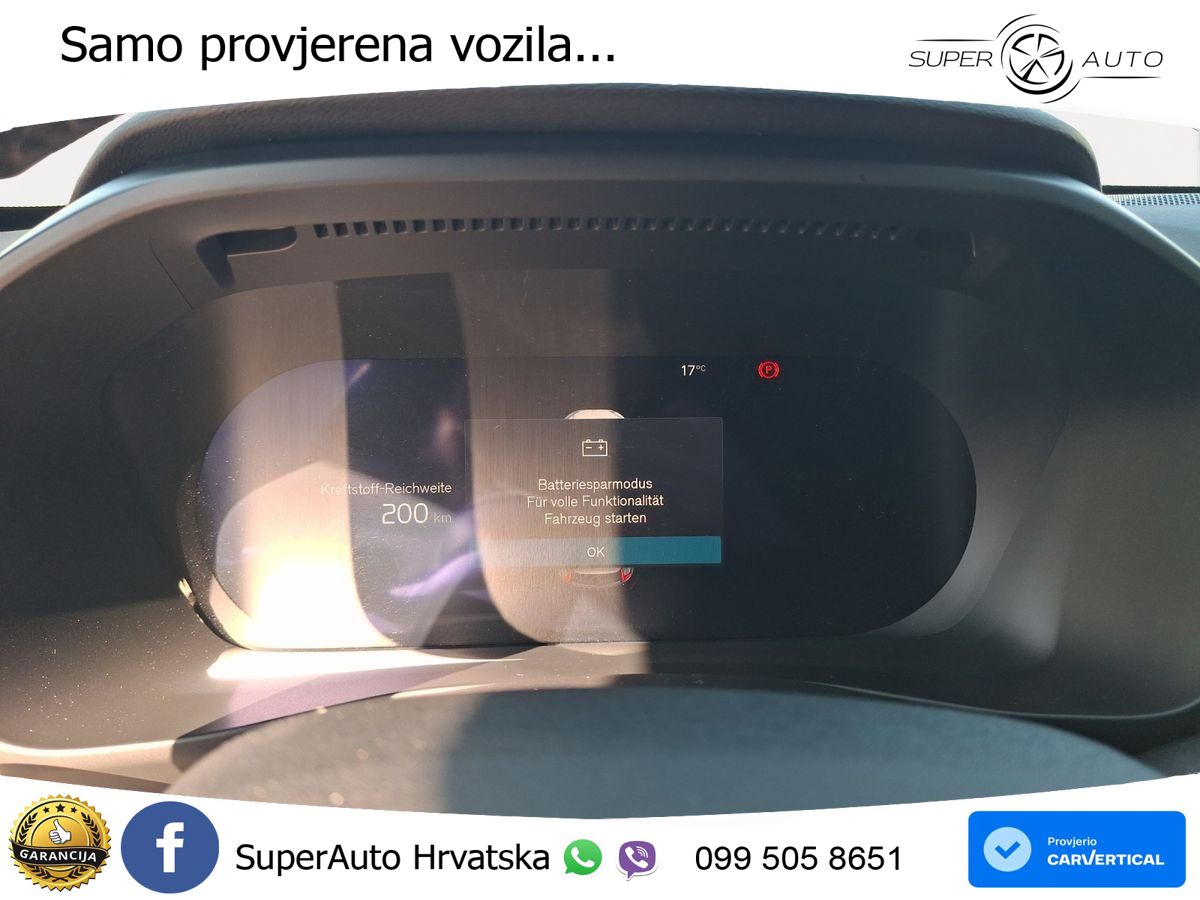 Volvo XC40 2.0 B3 163 KS Automatic ACC+GR SJED+360+PANO