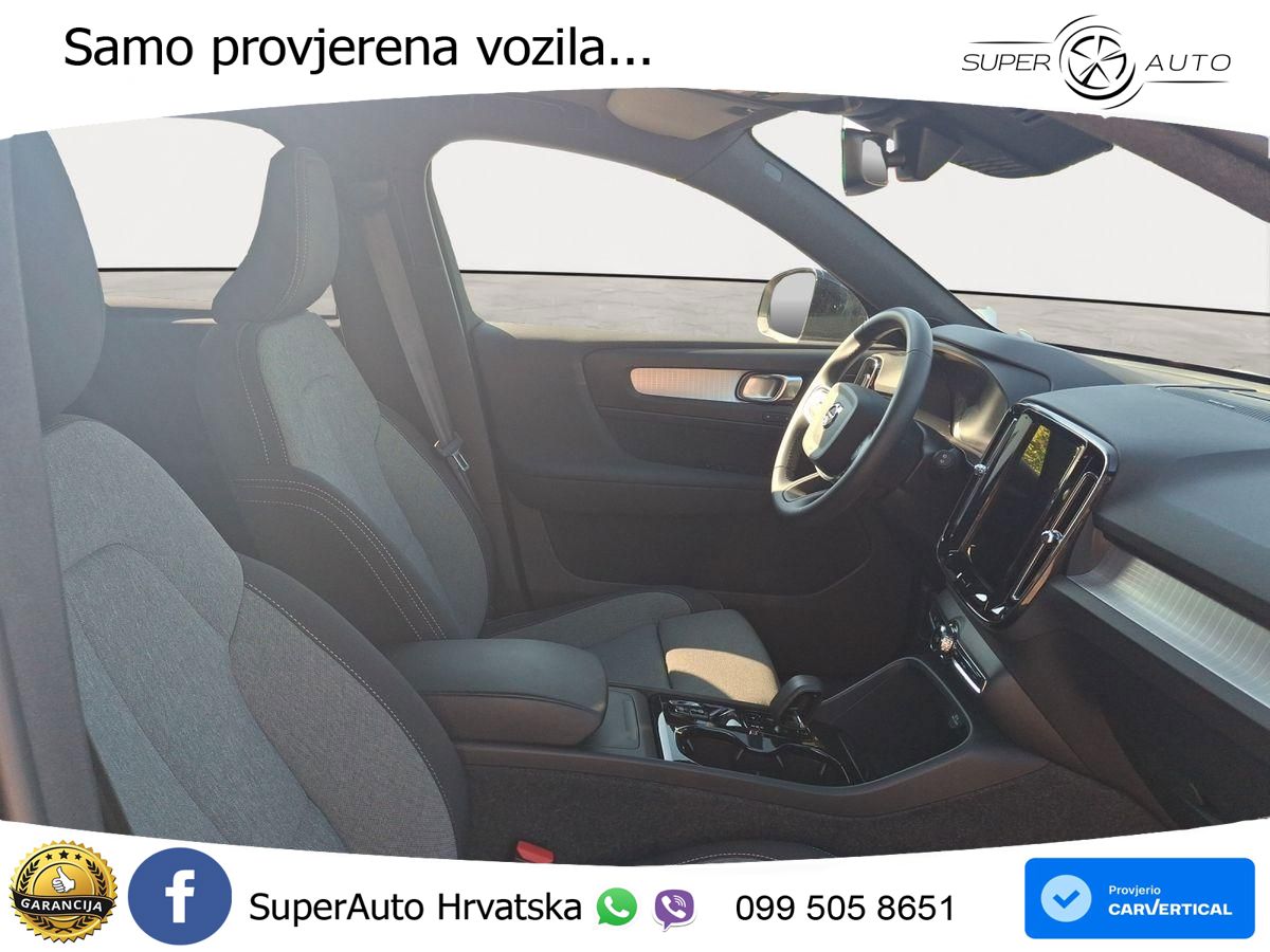 Volvo XC40 2.0 B3 163 KS Automatic ACC+GR SJED+360+PANO