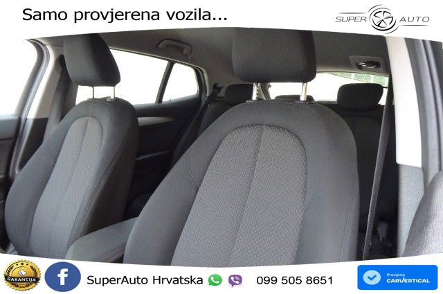 BMW X2 sDrive18i Manual Advantage