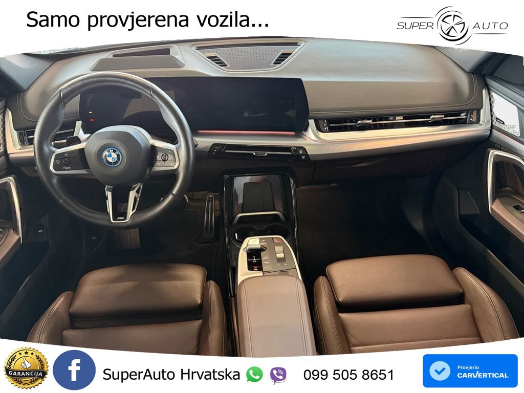 BMW iX1 68 kWh (313 KS) xDrive30