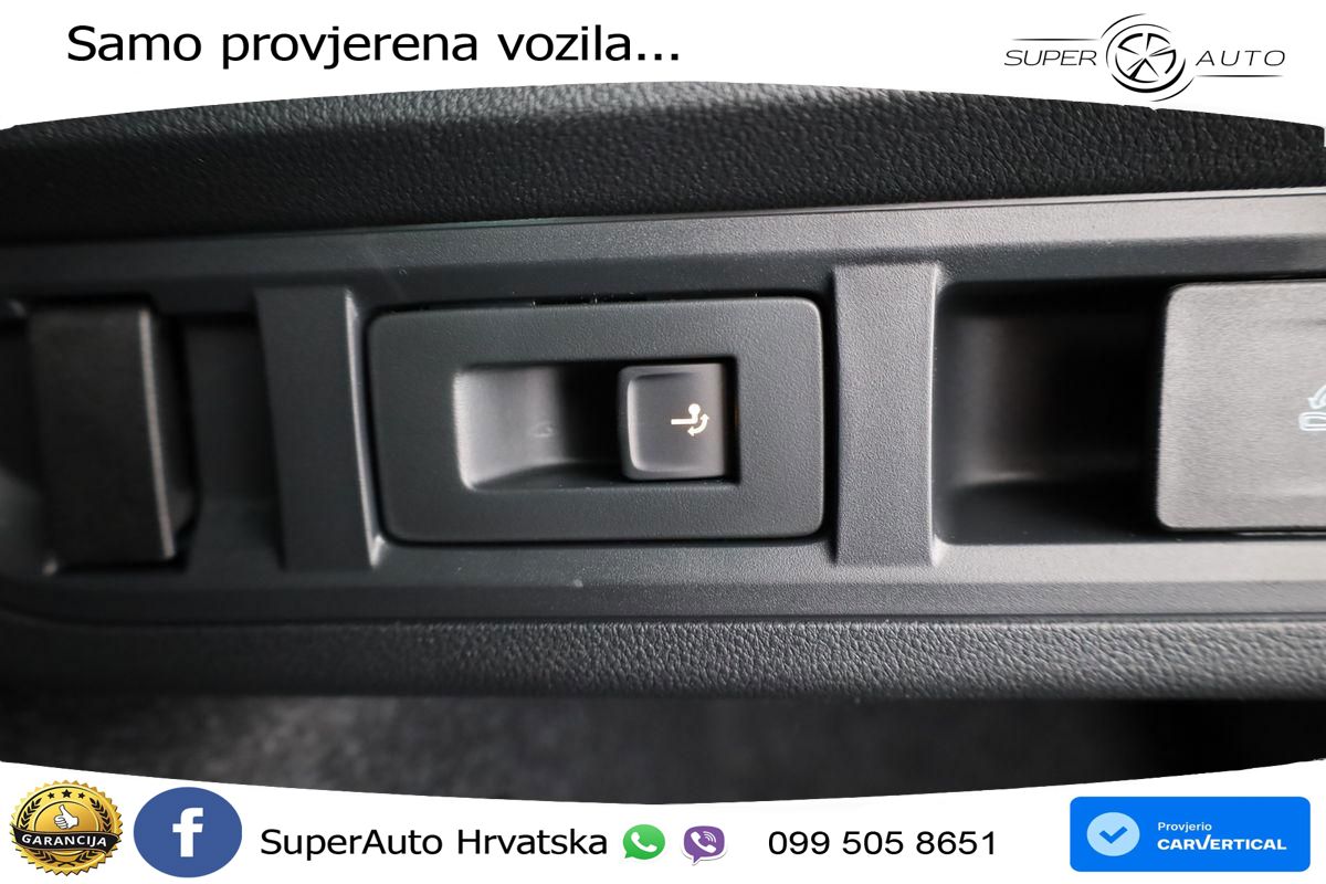 Škoda Octavia Combi RS 2.0 TSI (265 KS) DSG LED+GR SJED+ACC