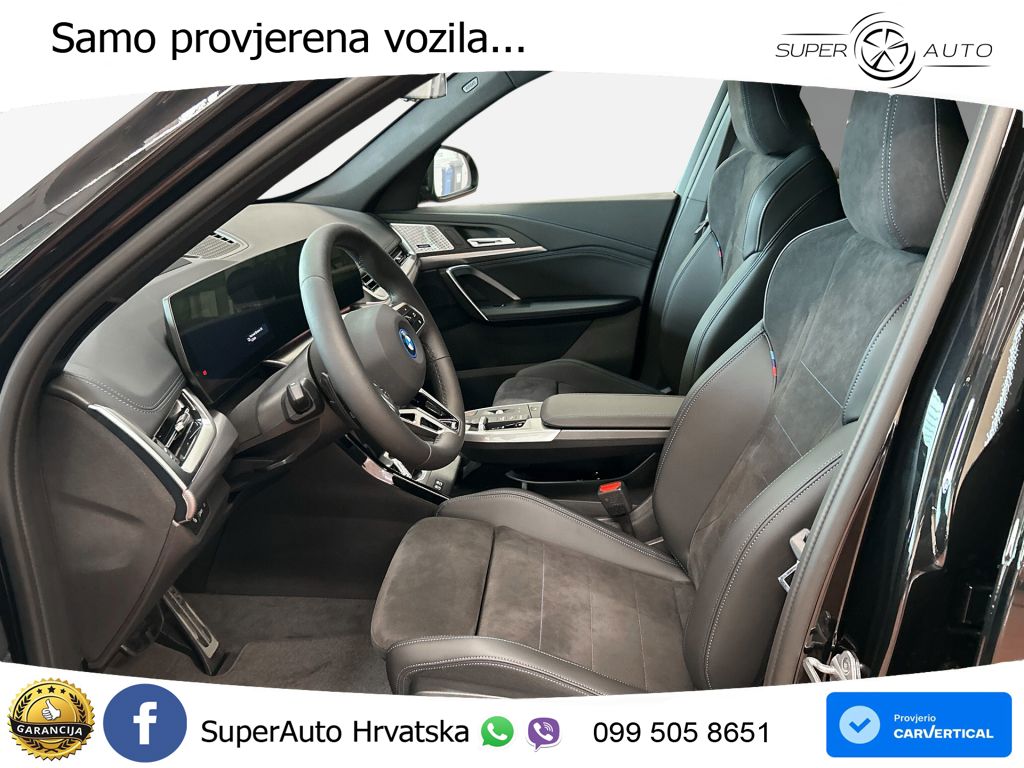 BMW iX1 68 kWh (313 KS) xDrive30 LED+GR SJED+ACC