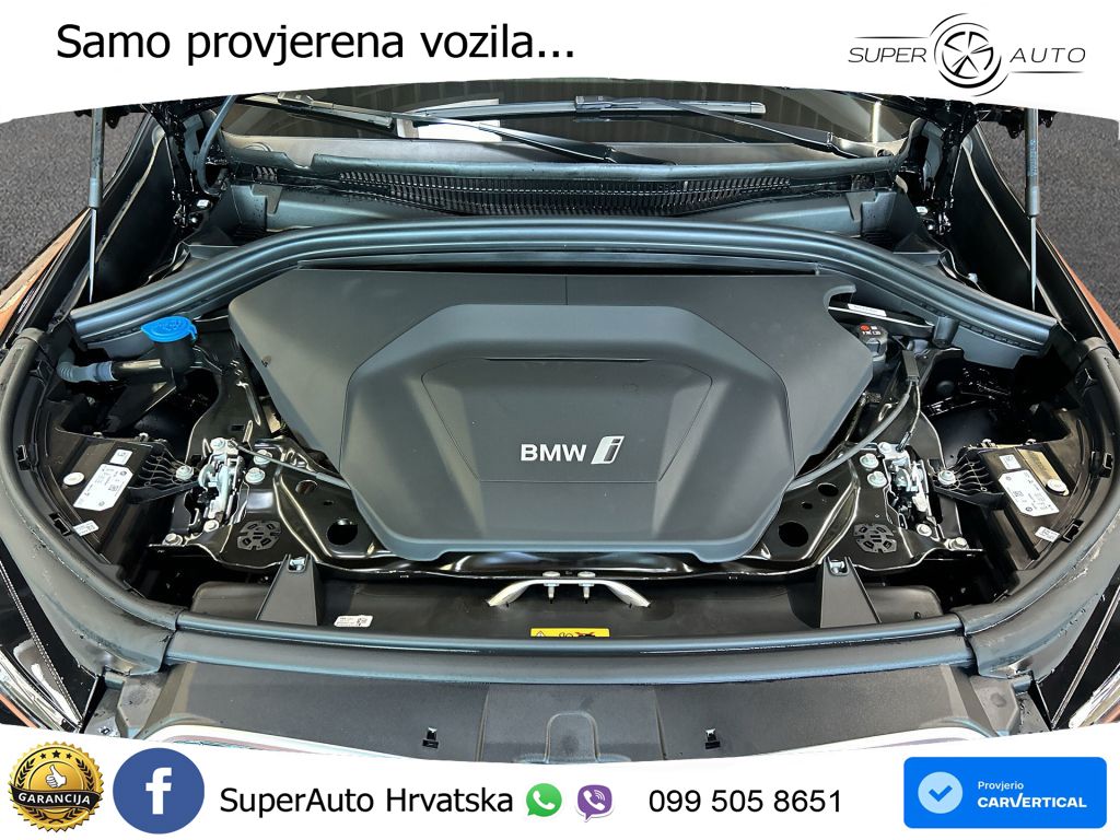 BMW iX1 68 kWh (313 KS) xDrive30 LED+GR SJED+ACC