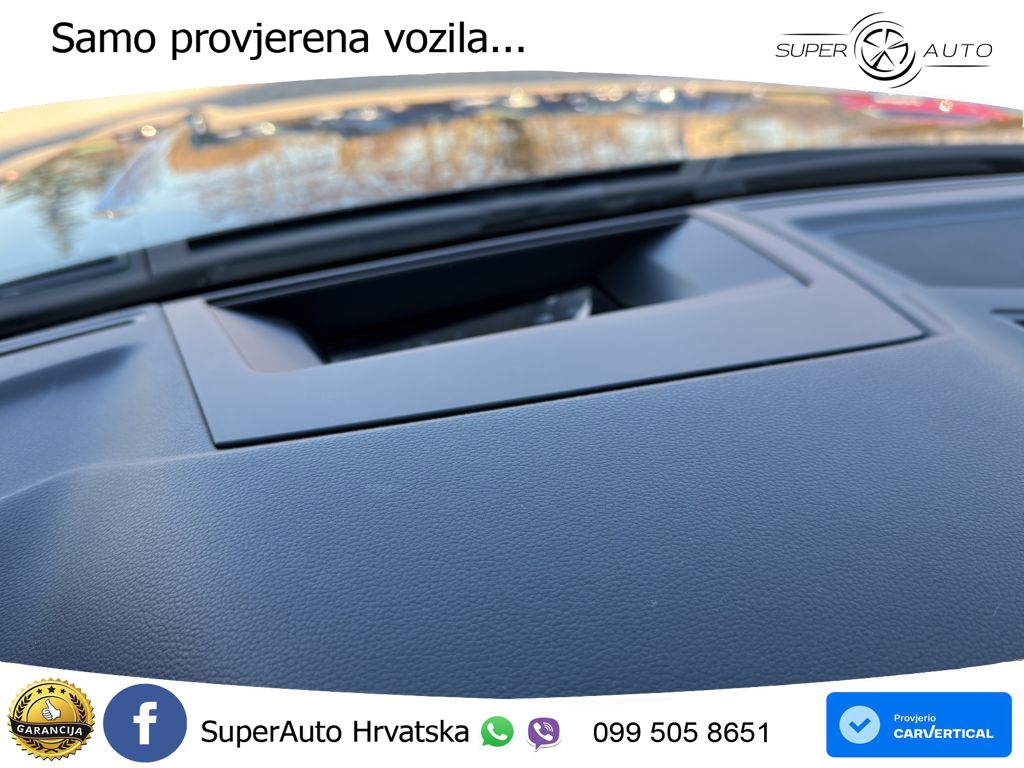 Volkswagen Touareg 3.0 V6 TDI (231 KS) 4MOTION Tiptronic R-Line LED+GR SJED+ACC