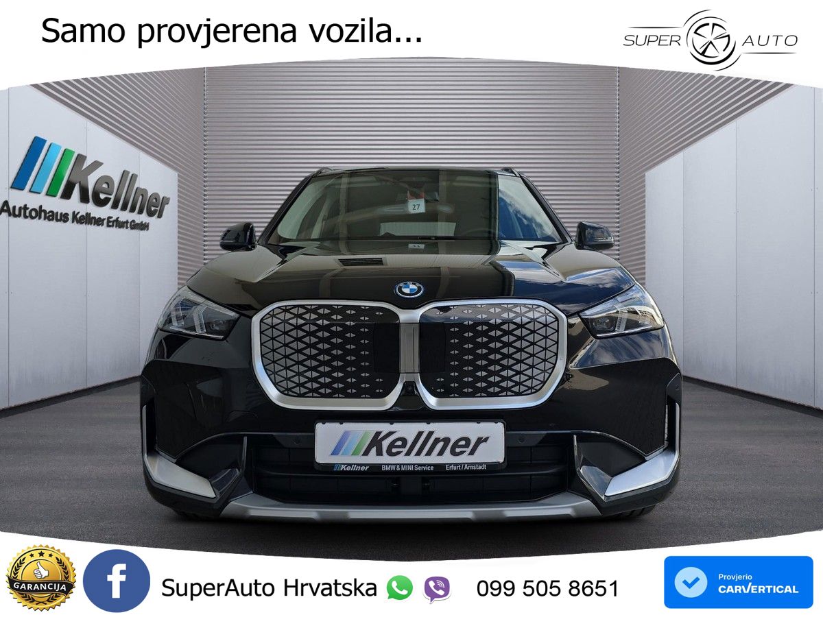 BMW iX1 68 kWh (313 KS) xDrive30 xLine LED+GR SJED+ACC