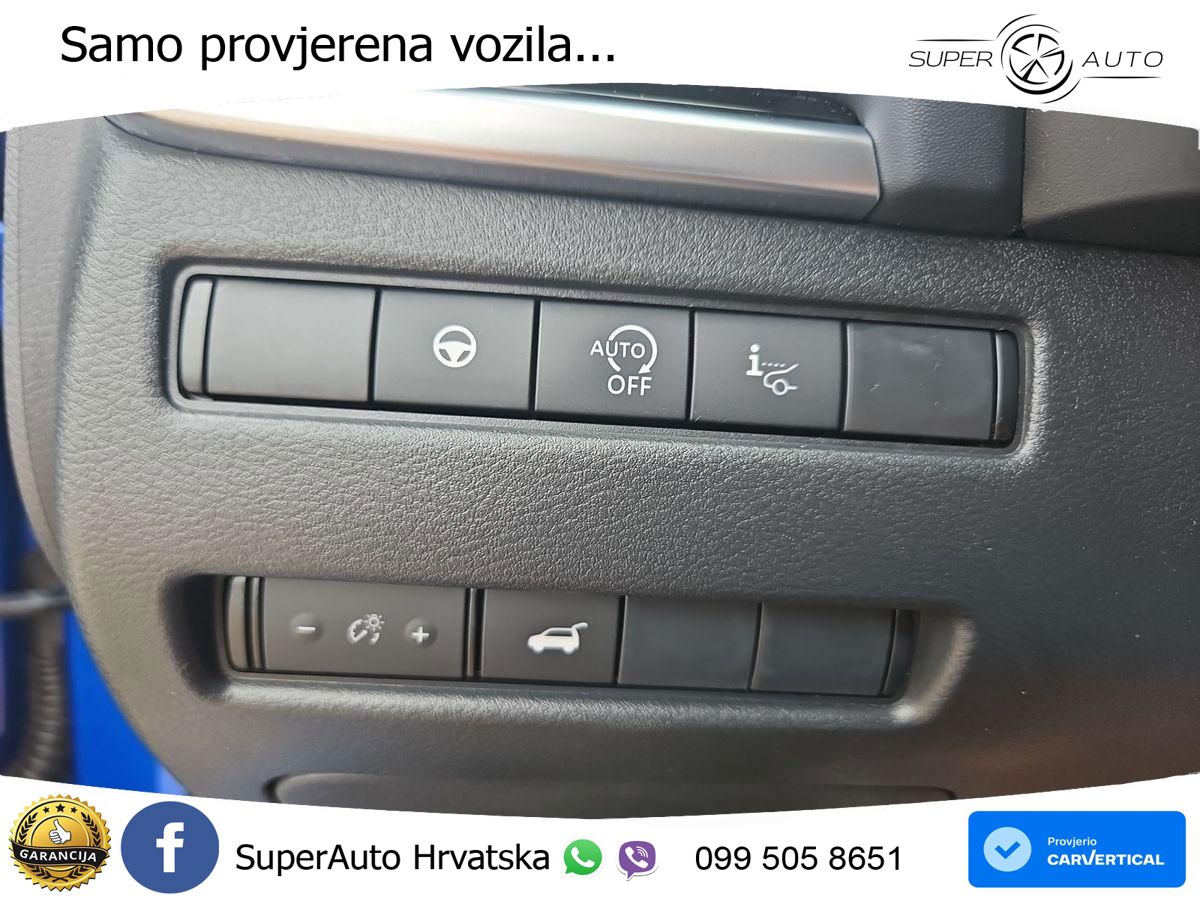 Nissan Qashqai 1.3 DIG-T (158 KS) 4x4 Xtronic Tekna LED+GR SJED+ACC