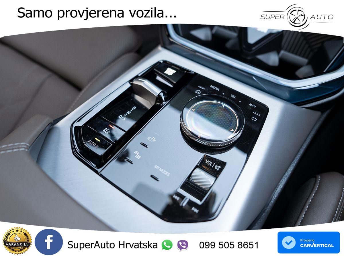 BMW X3 40d xDrive Steptronic ACC+HEAD+4xGR SJED+360+PANO