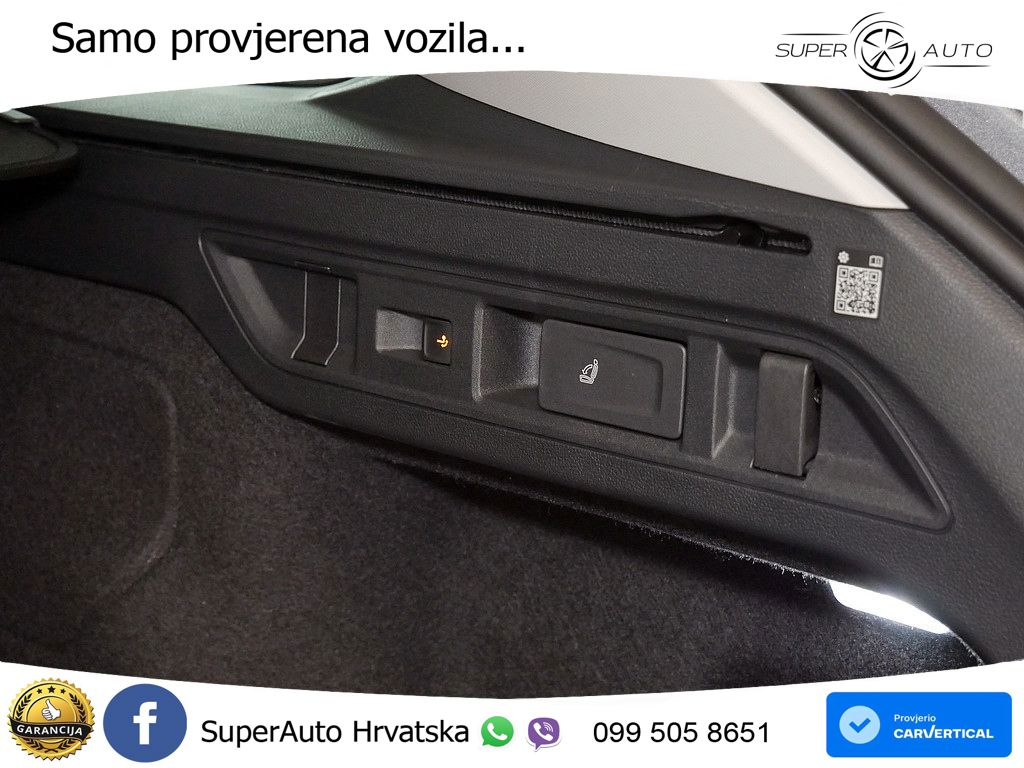 Volkswagen Passat Variant 1.5 TSI (204 KS) eHybrid DSG Elegance LED+GR SJED+ACC