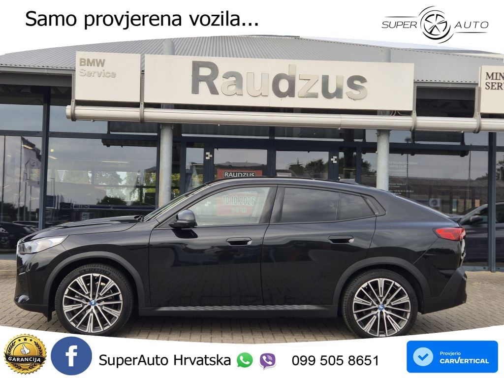 BMW iX2 66.5 kWh (313 KS) xDrive30 LED+GR SJED+ACC