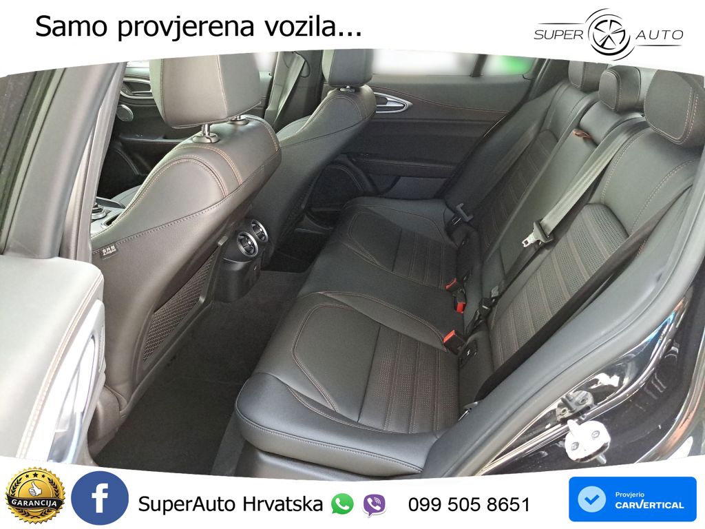 Alfa Romeo Giulia 2.0 Turbo (280 KS) Q4 Automatic LED+GR SJED+ACC