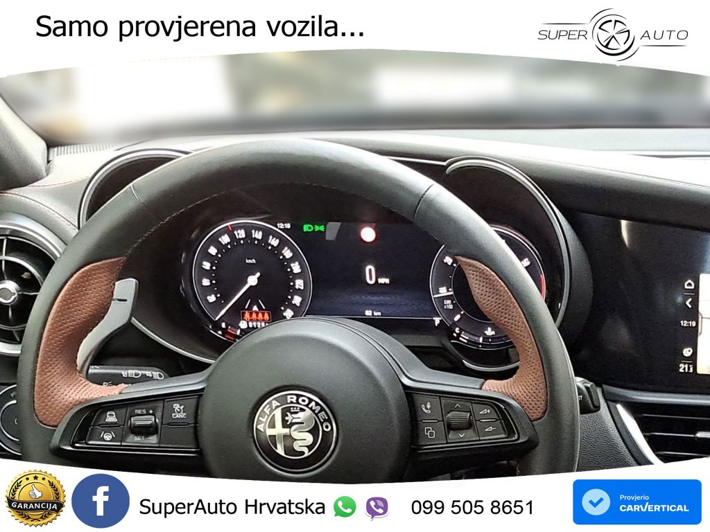 Alfa Romeo Giulia 2.0 Turbo (280 KS) Q4 Automatic LED+GR SJED+ACC