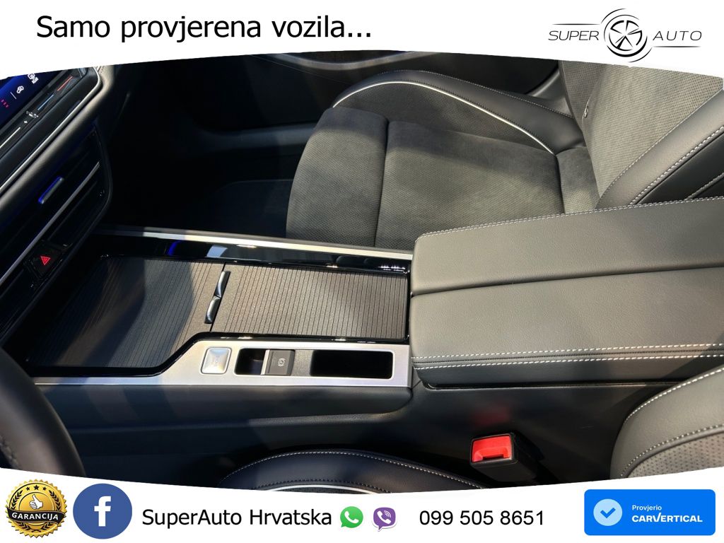 Volkswagen Passat Variant 1.5 eTSI (150 KS) DSG Elegance LED+GR SJED+ACC