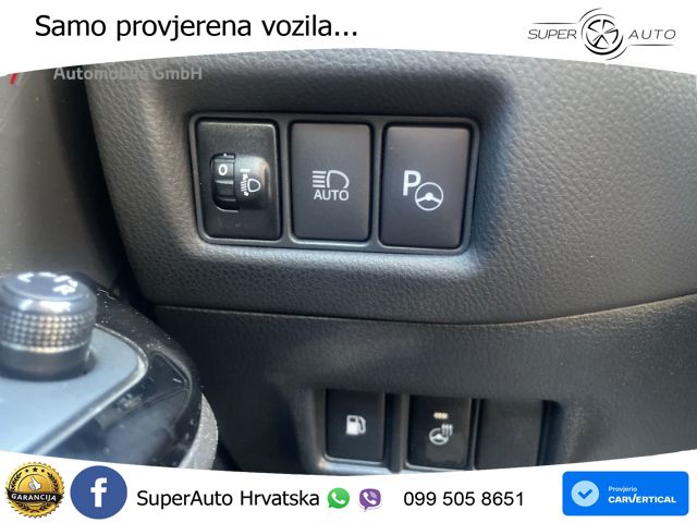 Toyota C-HR 1.8 (122 KS) Hybrid e-CVT Team D
