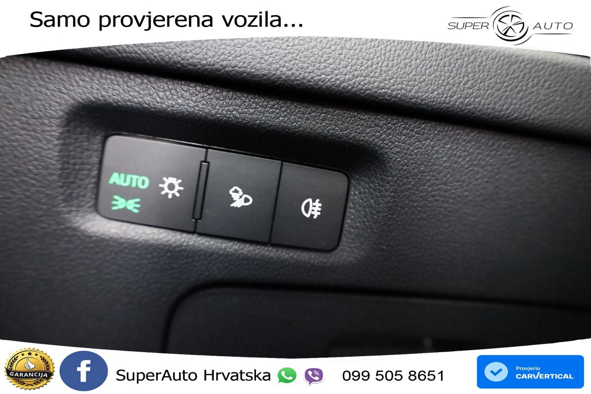 Škoda Octavia Combi RS 2.0 TSI (265 KS) DSG LED+GR SJED+ACC