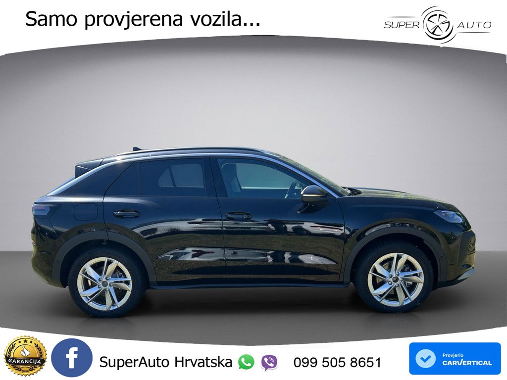 Volkswagen T-Roc II 1.5 eTSI (116 KS)  DSG LED+GR SJED+ACC