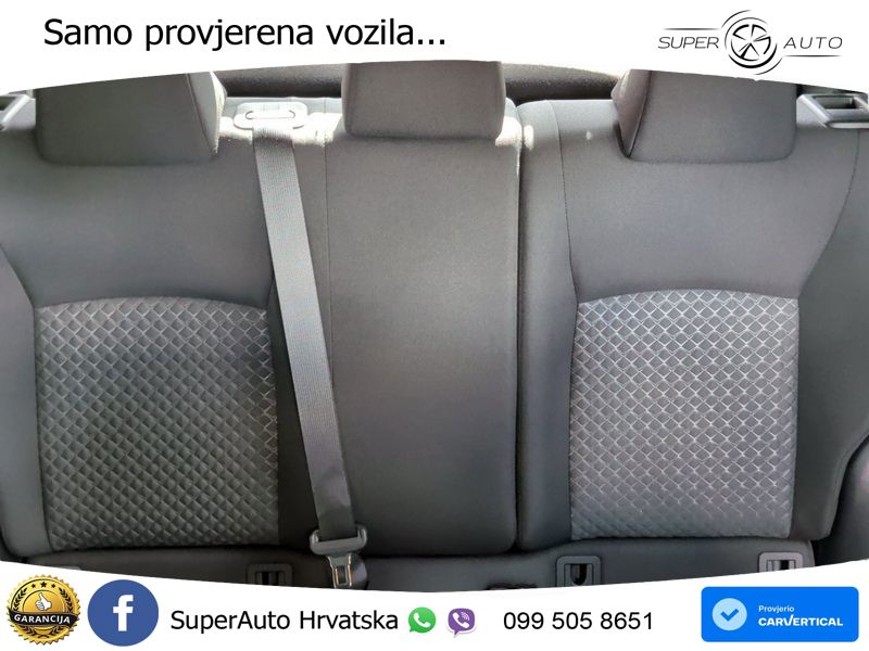 Toyota C-HR 1.8 (122 KS) Hybrid e-CVT Team D LED+GR SJED+ACC
