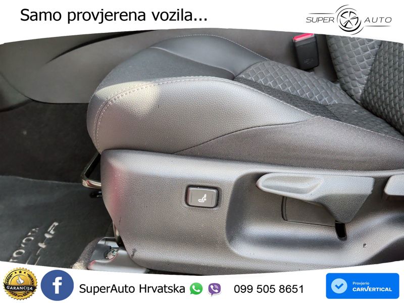 Toyota C-HR 1.8 (122 KS) Hybrid e-CVT Team D LED+GR SJED+ACC