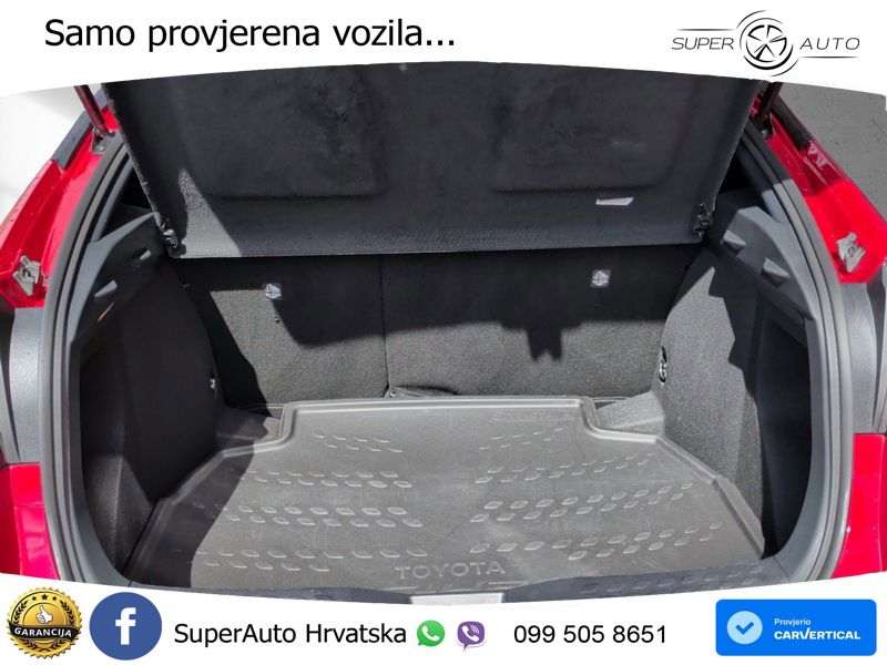 Toyota C-HR 1.8 (122 KS) Hybrid e-CVT Team D LED+GR SJED+ACC
