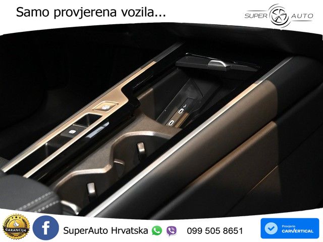 Volkswagen Passat Variant 1.5 TSI (204 KS) eHybrid DSG Elegance LED+GR SJED+ACC