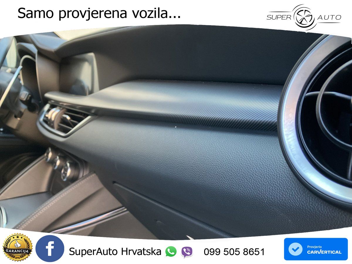 Alfa Romeo Stelvio 2.2 MultiJet II (210 KS) Q4 Automatic LED+GR SJED+ACC