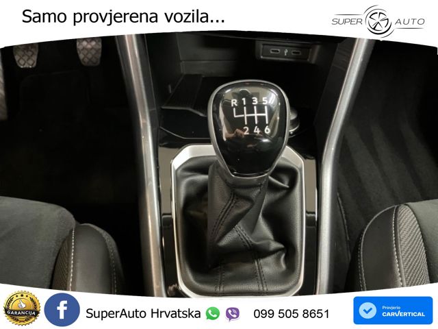 Volkswagen T-Roc 1.5 TSI (150 KS) MATRIX+GR SJED+KAM