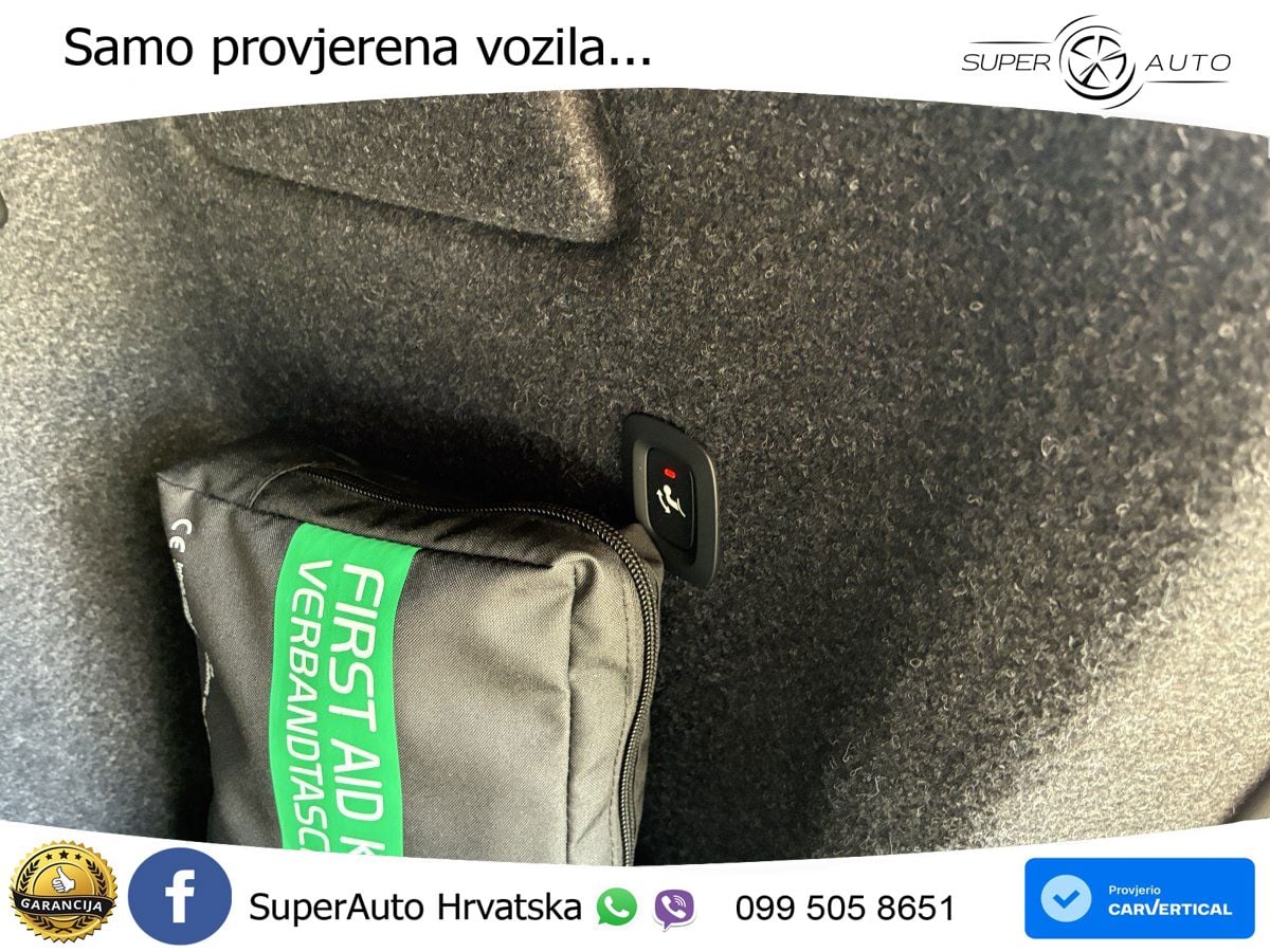Volvo XC40 2.0 B4 AWD 197 KS Automatic LED+GR SJED+ACC