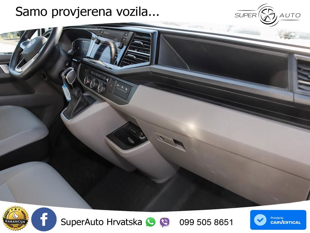 Volkswagen T6.1 Transporter Kasten 2.0 TDI Autom AHK Navi S 204 KS