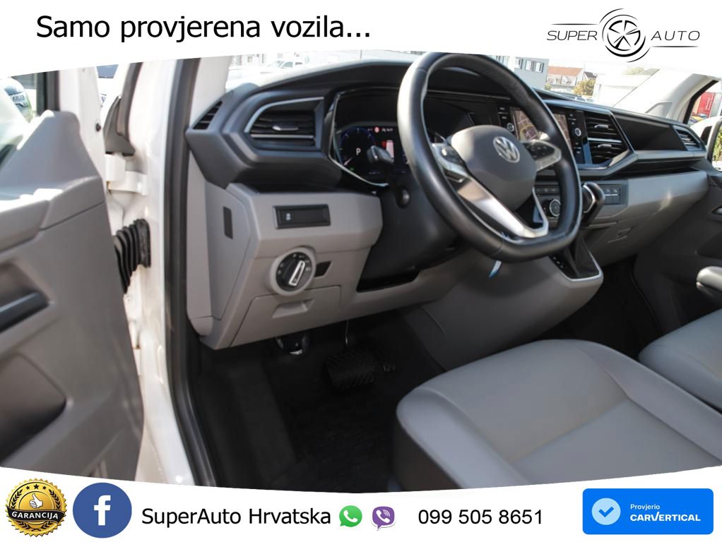 Volkswagen T6.1 Transporter Kasten 2.0 TDI Autom AHK Navi S 204 KS